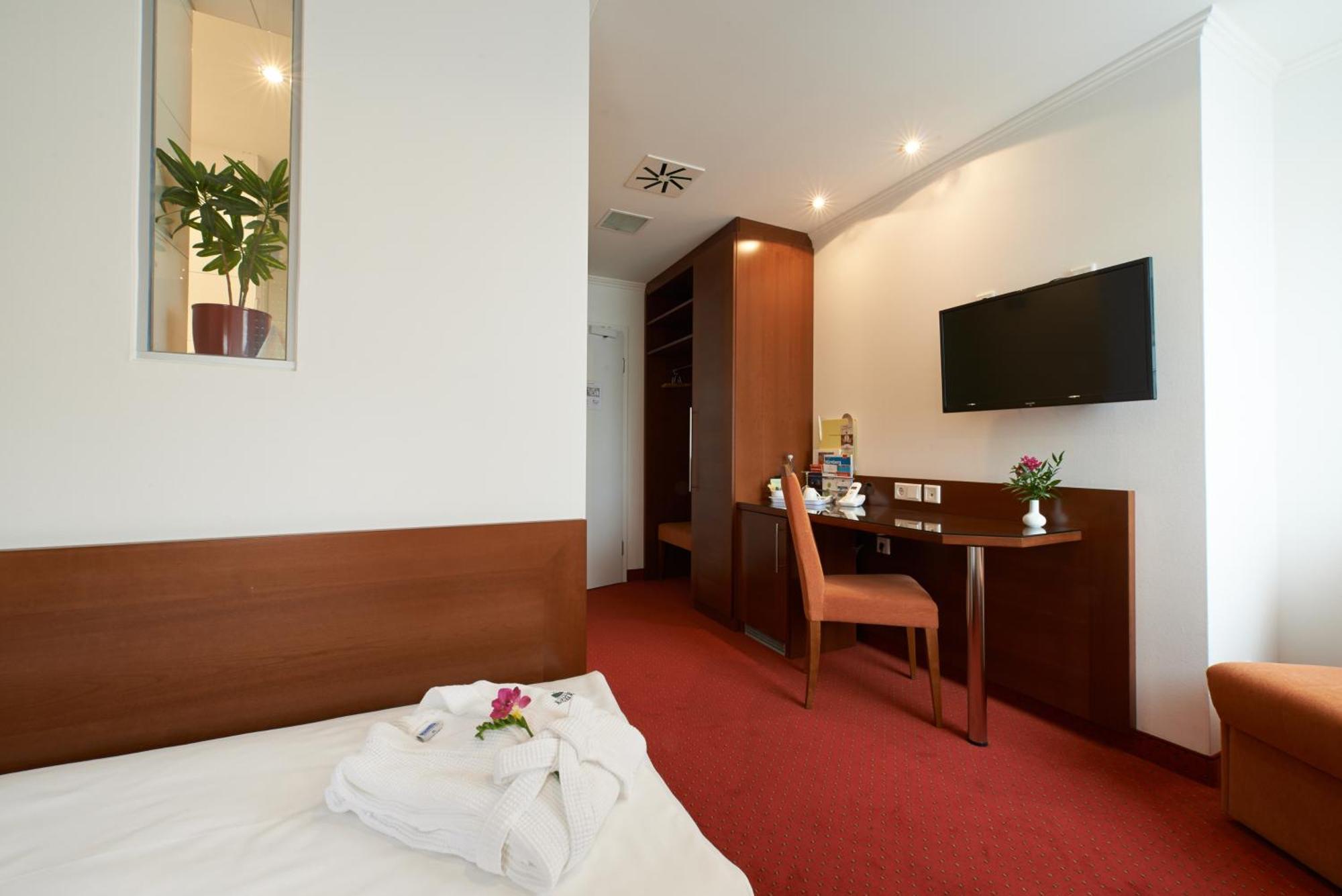 Hotel Klughardt Нюрнберг Номер фото